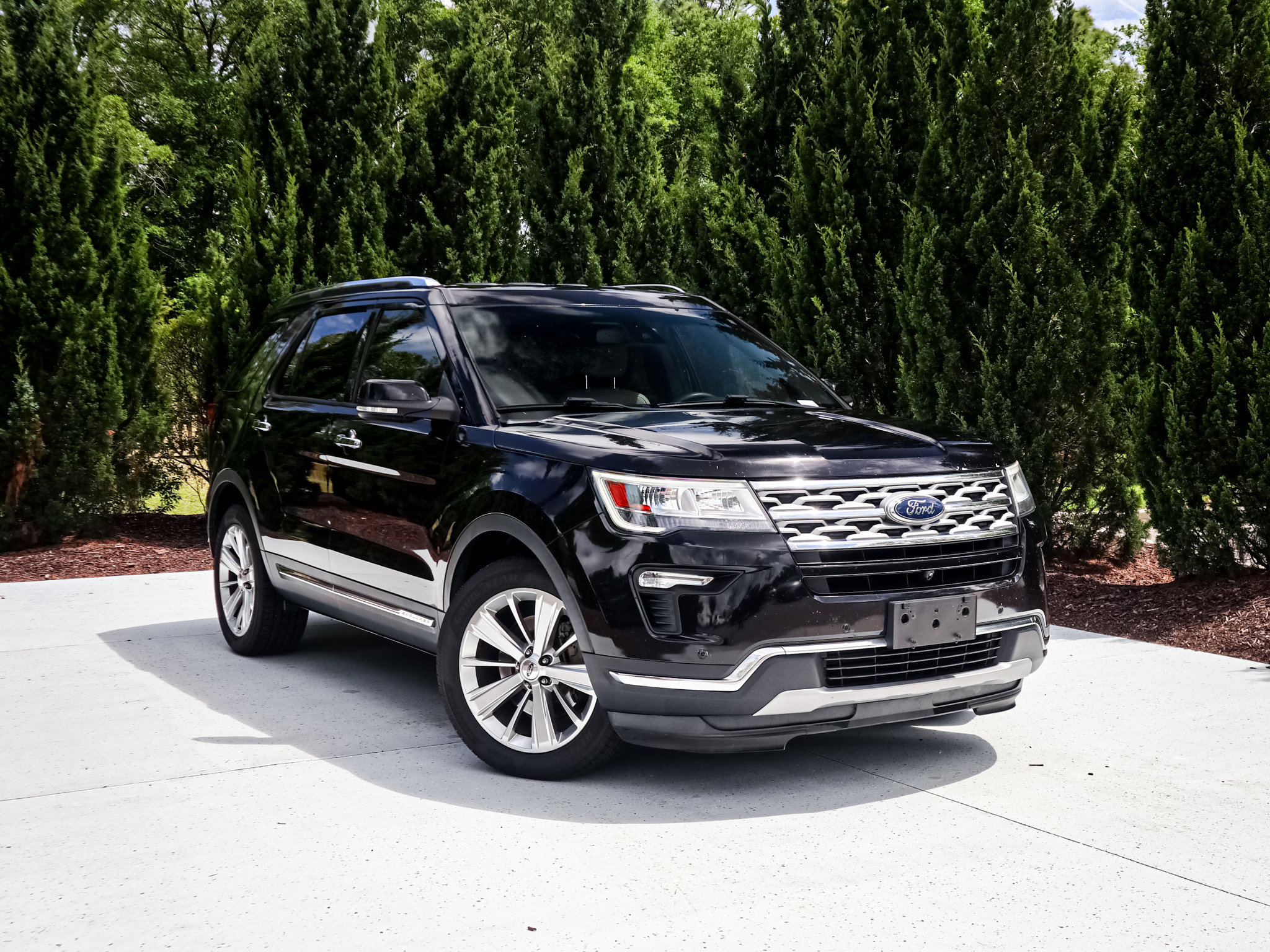 Used 2019 Ford Explorer Limited w/ Ford Safe & Smart Package FWD video 2
