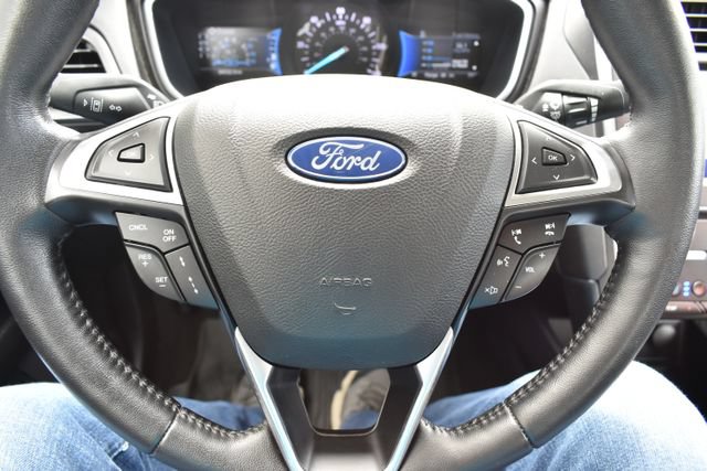 Used 2019 Ford Fusion Energi Titanium FWD image 23