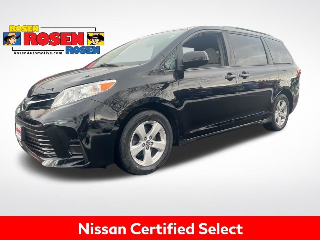 Used 2019 Toyota Sienna LE image 1