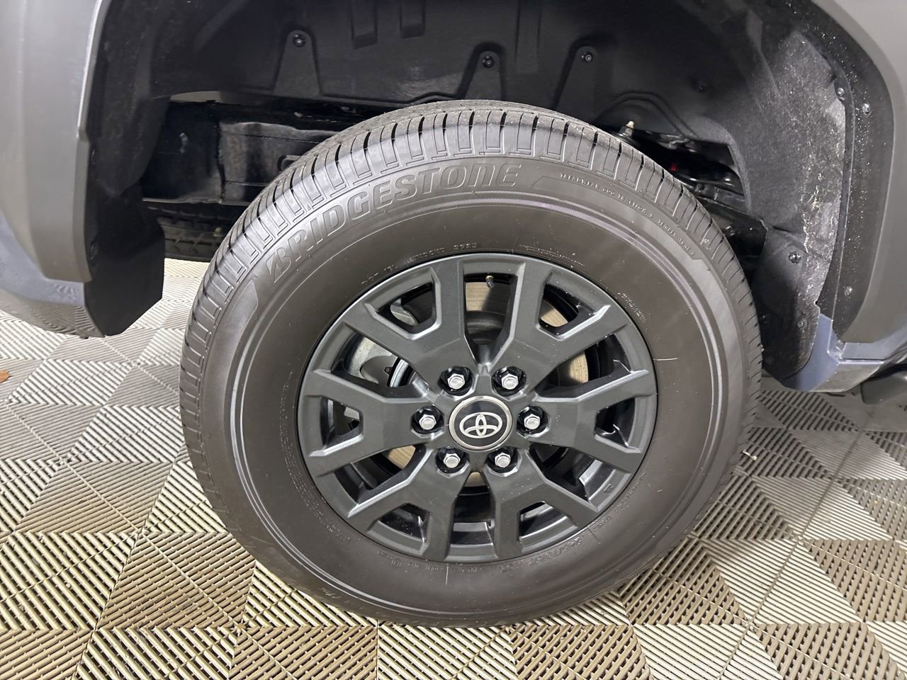 Used 2026 Toyota 4Runner SR5 image 29