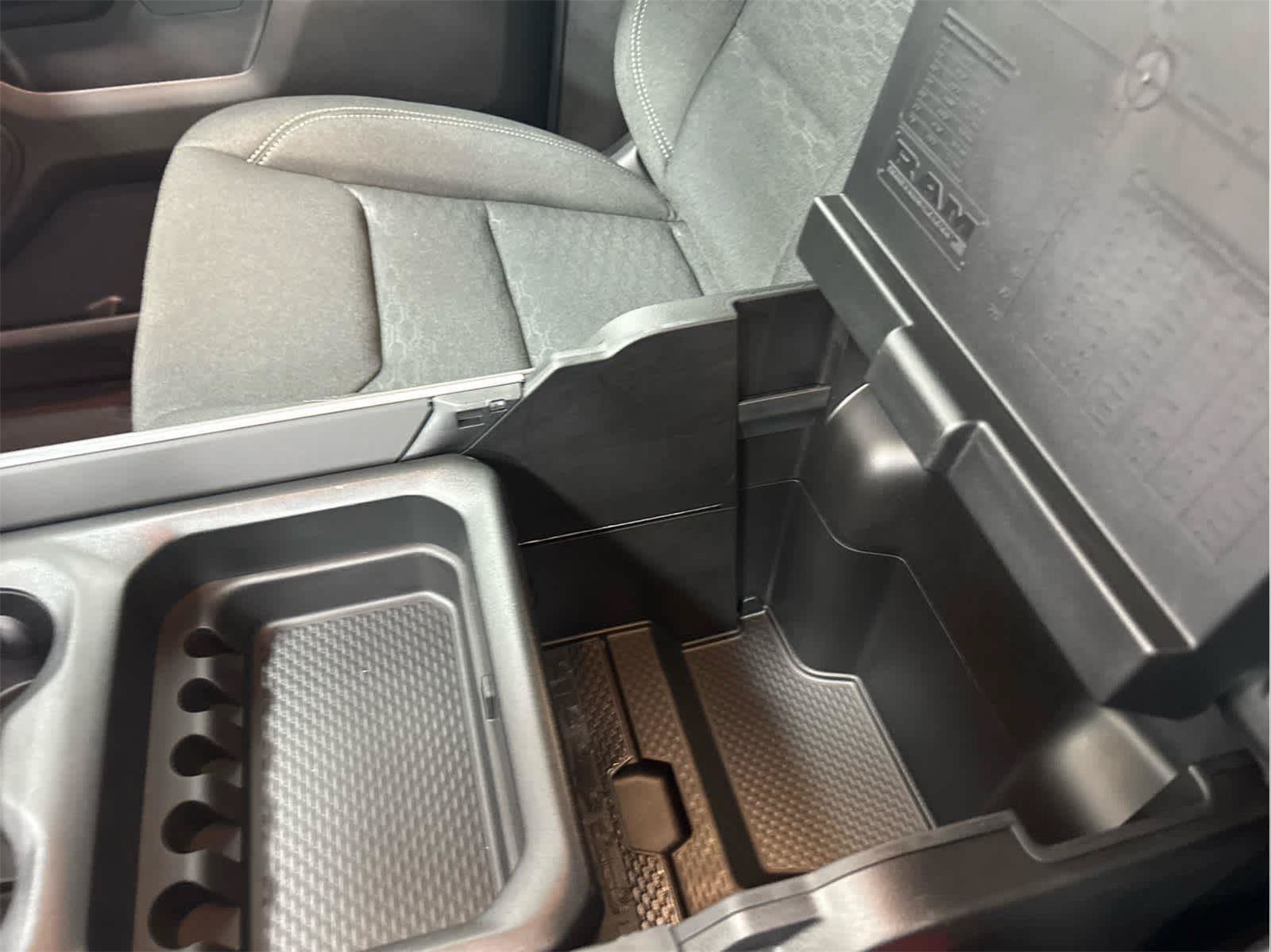 New 2026 RAM 1500 Big Horn AWD/4WD image 24