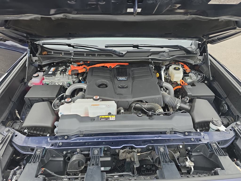 Used 2025 Toyota Tundra Limited w/ TRD Off-Road Package image 32