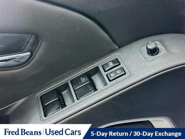 Certified 2023 Nissan Frontier SV image 19