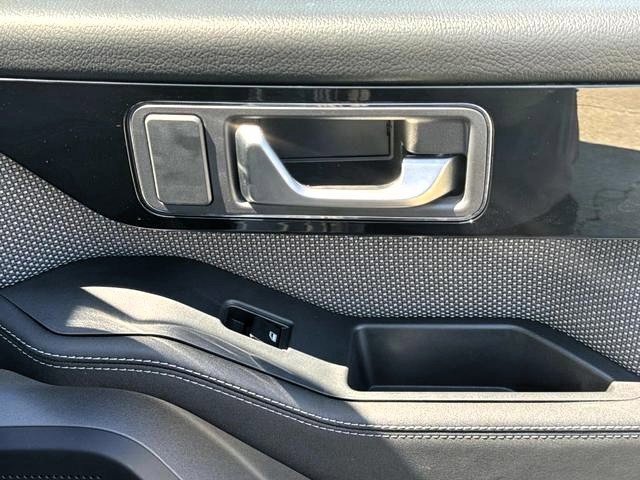 Used 2024 INEOS Grenadier image 23