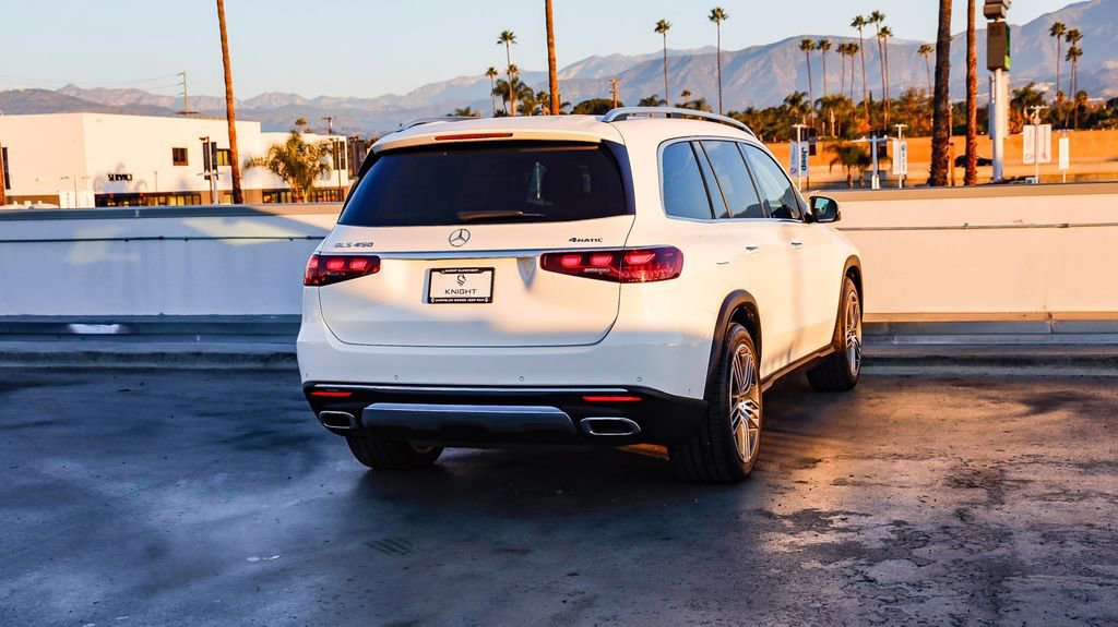 Used 2024 Mercedes-Benz GLS 450 4MATIC image 9