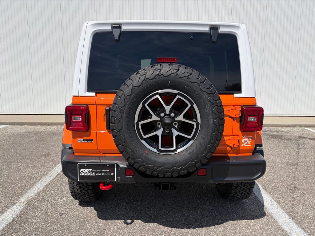 New 2026 Jeep Wrangler Unlimited Rubicon w/ Whitecap Package AWD/4WD image 5