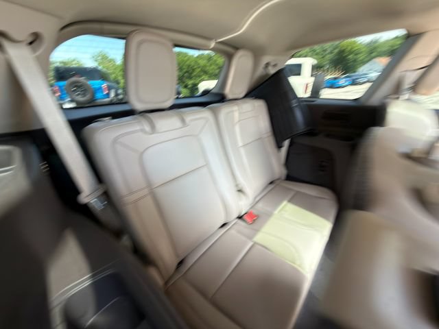 Used 2024 Lincoln Aviator Reserve w/ Equipment Group 201A RWD image 11
