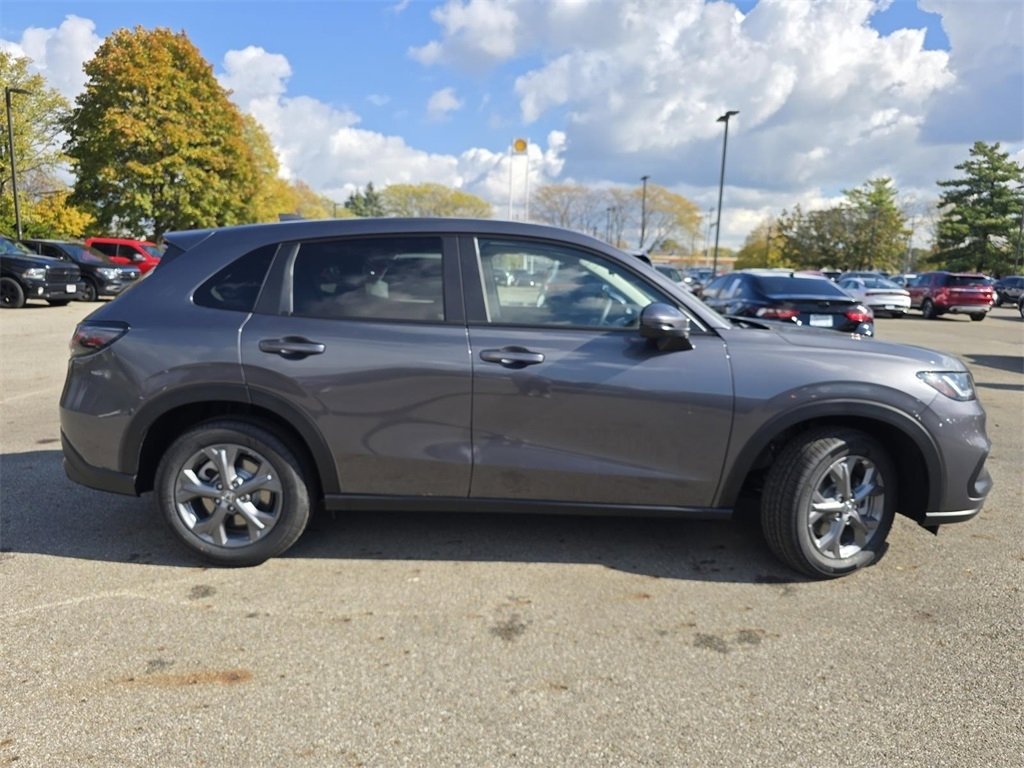 New 2026 Honda HR-V LX image 18