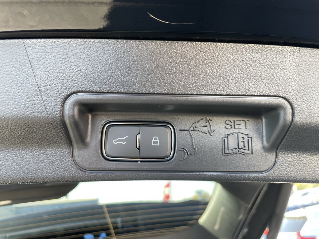 New 2026 Ford Explorer ST-Line w/ ST-Line Street Pack image 39