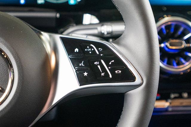 New 2026 Mercedes-Benz GLA 250 GLA 250 image 18