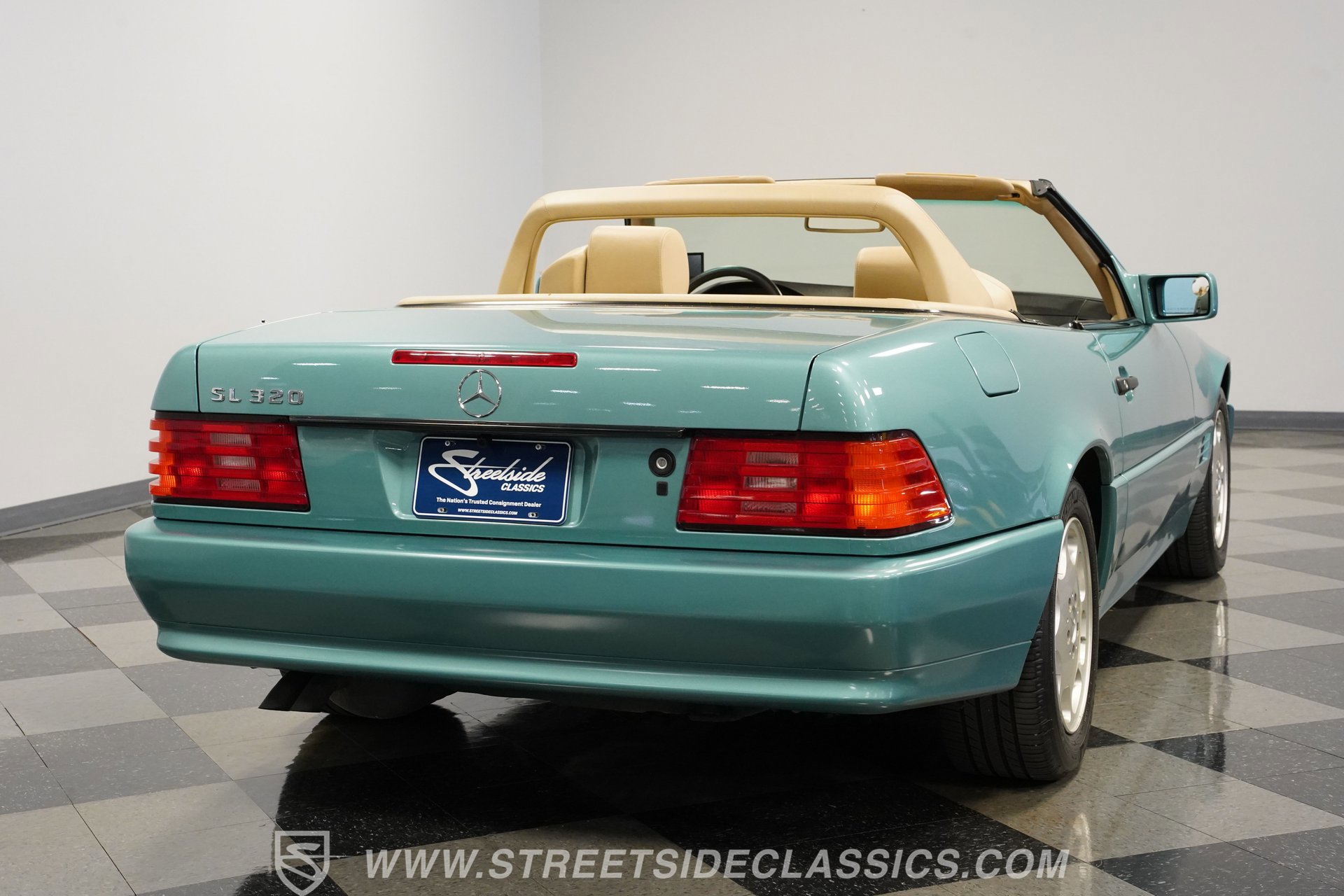 Used 1995 Mercedes-Benz SL 320 image 12