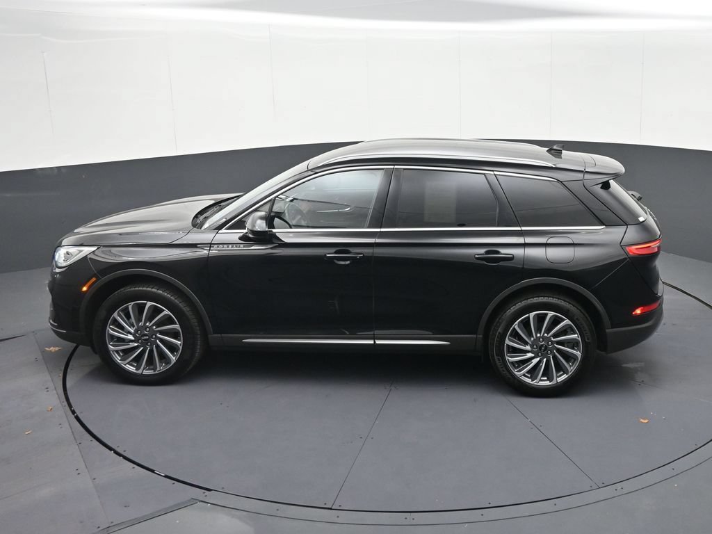 Used 2023 Lincoln Corsair Reserve AWD/4WD image 23