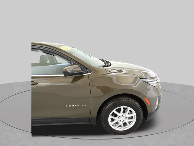 Used 2024 Chevrolet Equinox LT AWD/4WD image 11