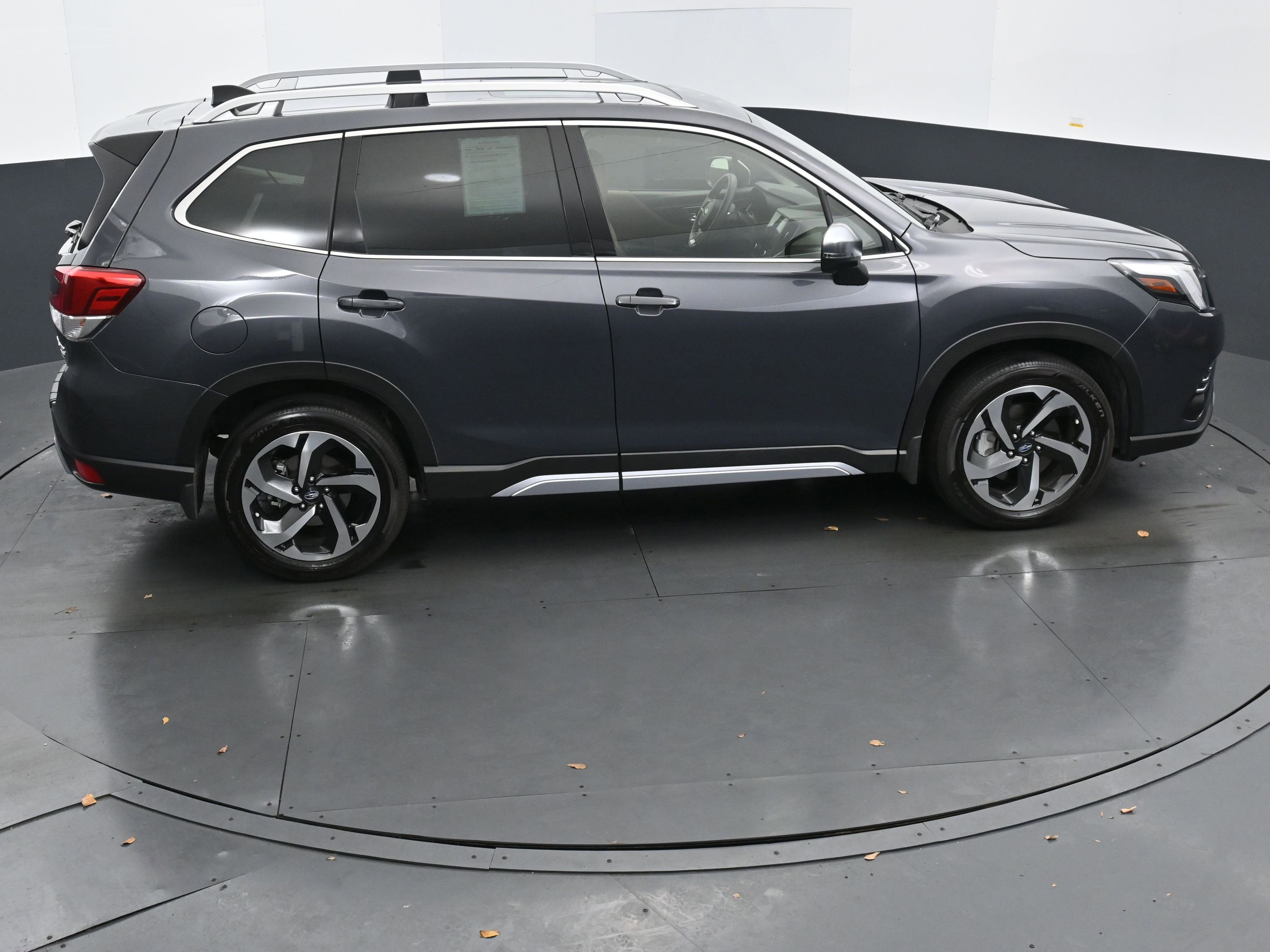 Used 2024 Subaru Forester Touring w/ Pop Package 2 image 33