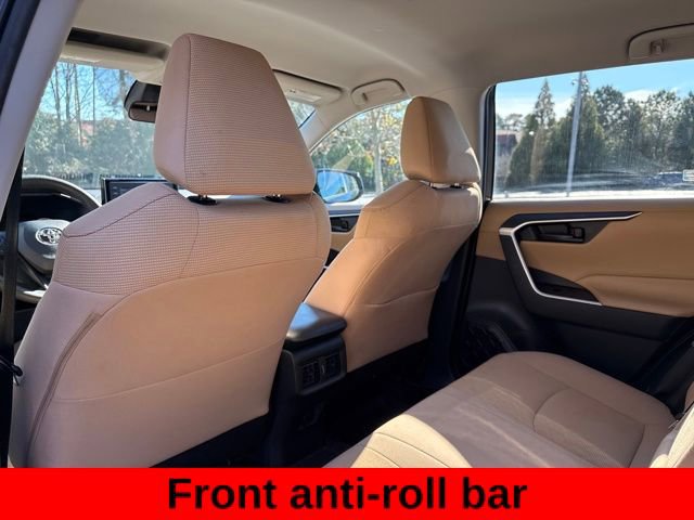 Used 2021 Toyota RAV4 LE image 27