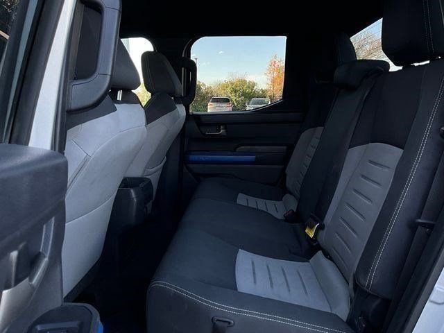 Used 2025 Toyota Tacoma TRD Off-Road image 6