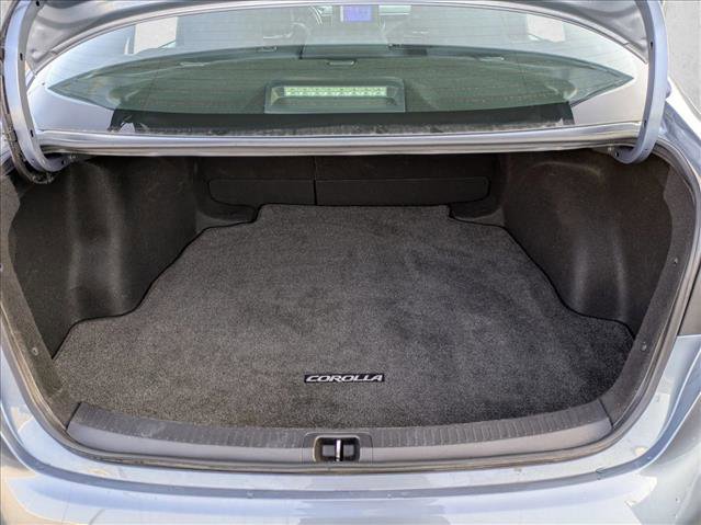 Used 2023 Toyota Corolla SE image 6