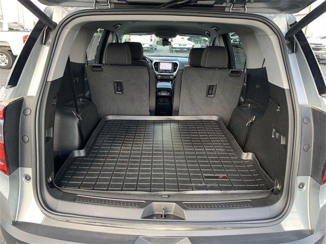 Certified 2023 GMC Acadia SLE w/ Driver Convenience Package image 26