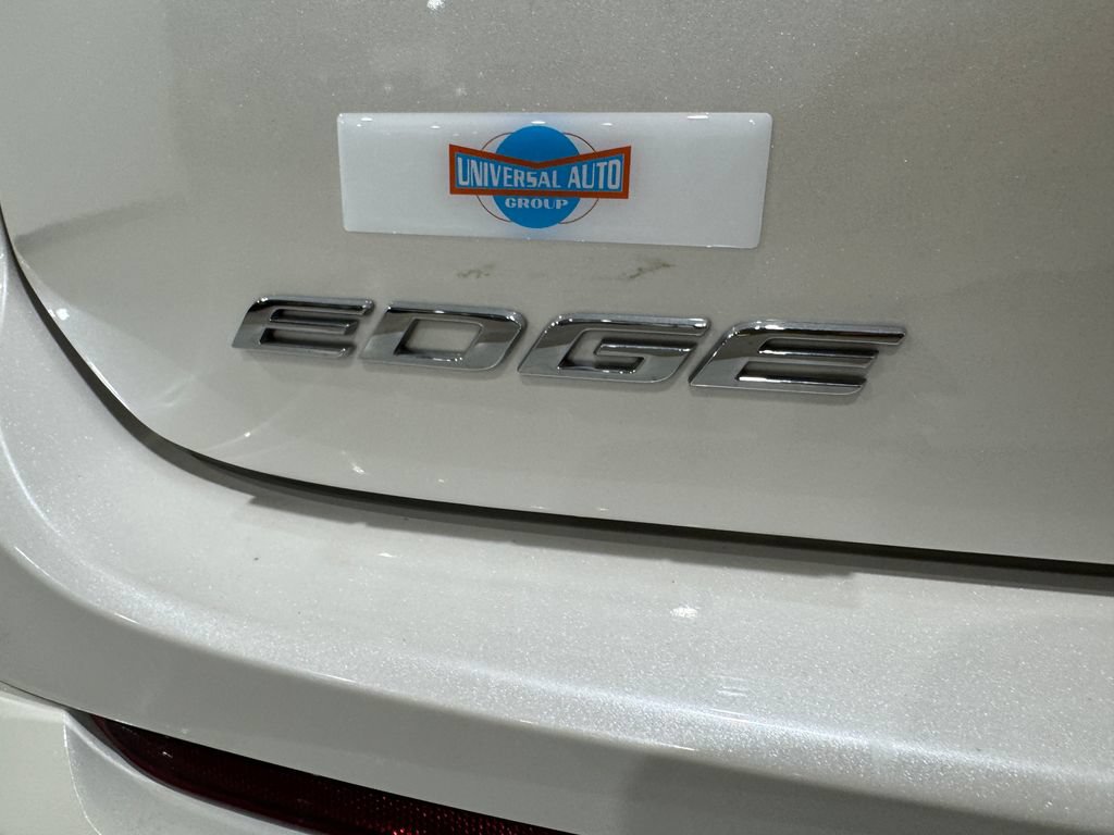 Used 2018 Ford Edge Sport w/ Equipment Group 401A AWD/4WD image 28
