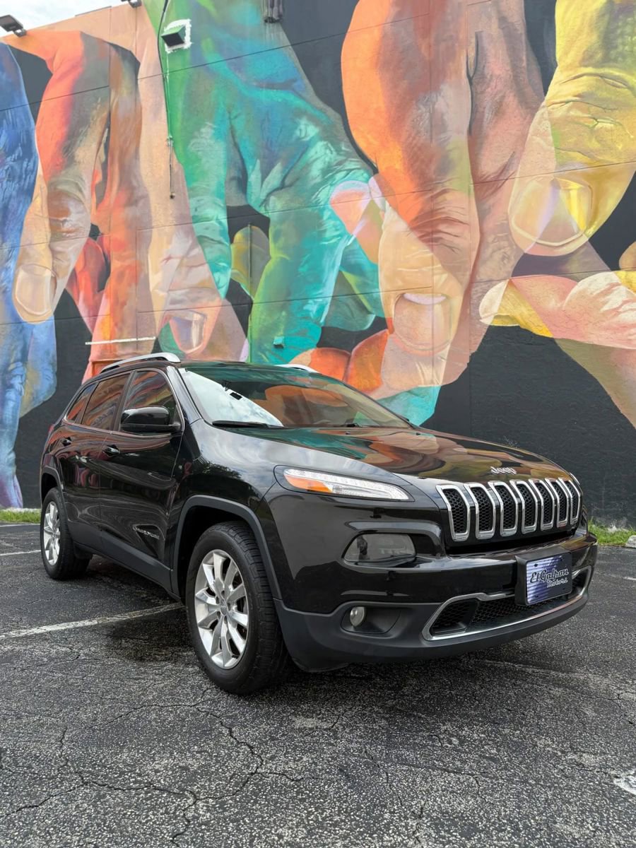 Used 2016 Jeep Cherokee Limited image 5