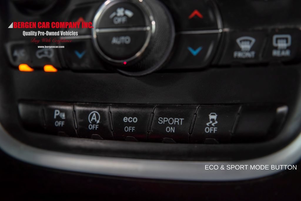 Used 2020 Dodge Durango AWD w/ Trailer Tow Group IV image 26