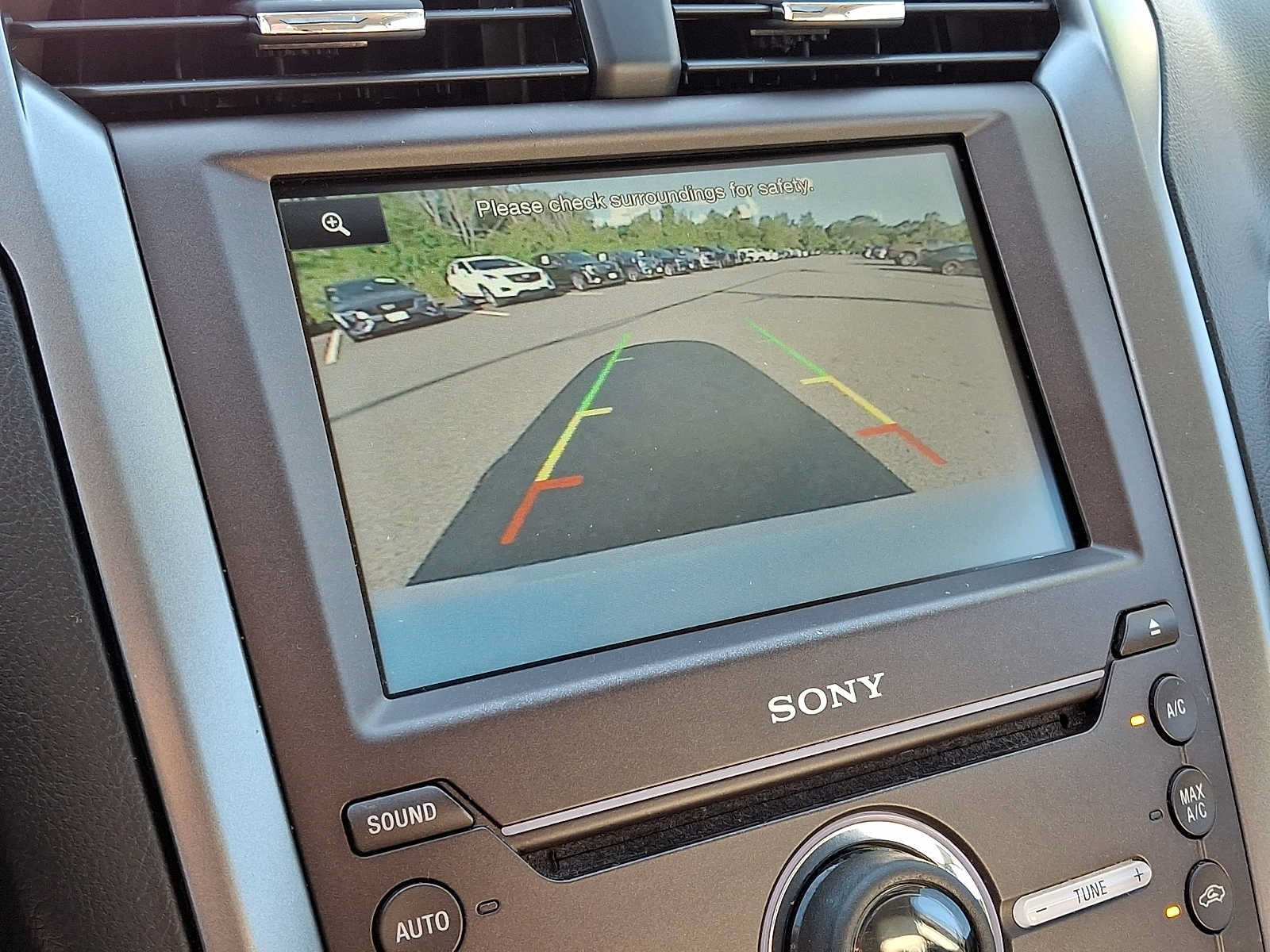 Used 2016 Ford Fusion Titanium FWD image 18