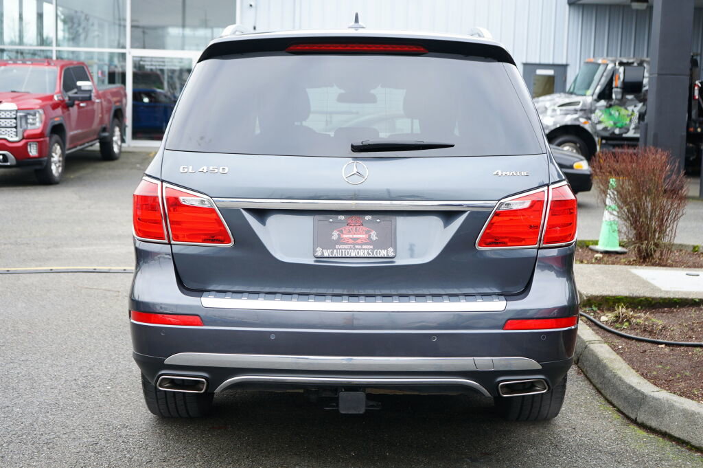 Used 2016 Mercedes-Benz GL 450 4MATIC image 4