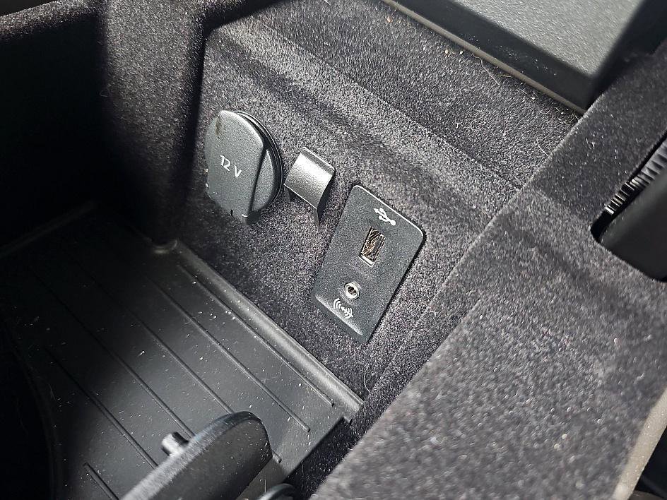 Used 2020 Porsche Panamera Turbo w/ Sport Package image 27