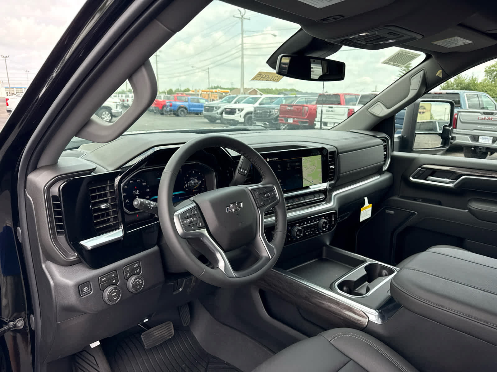 New 2026 Chevrolet Silverado 2500 LTZ AWD/4WD image 13