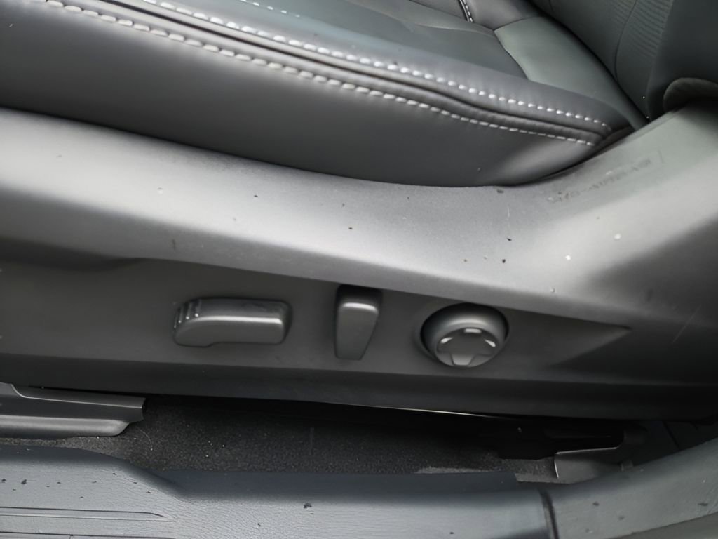 Used 2025 Subaru Legacy Touring XT w/ Tech Package #3 image 17