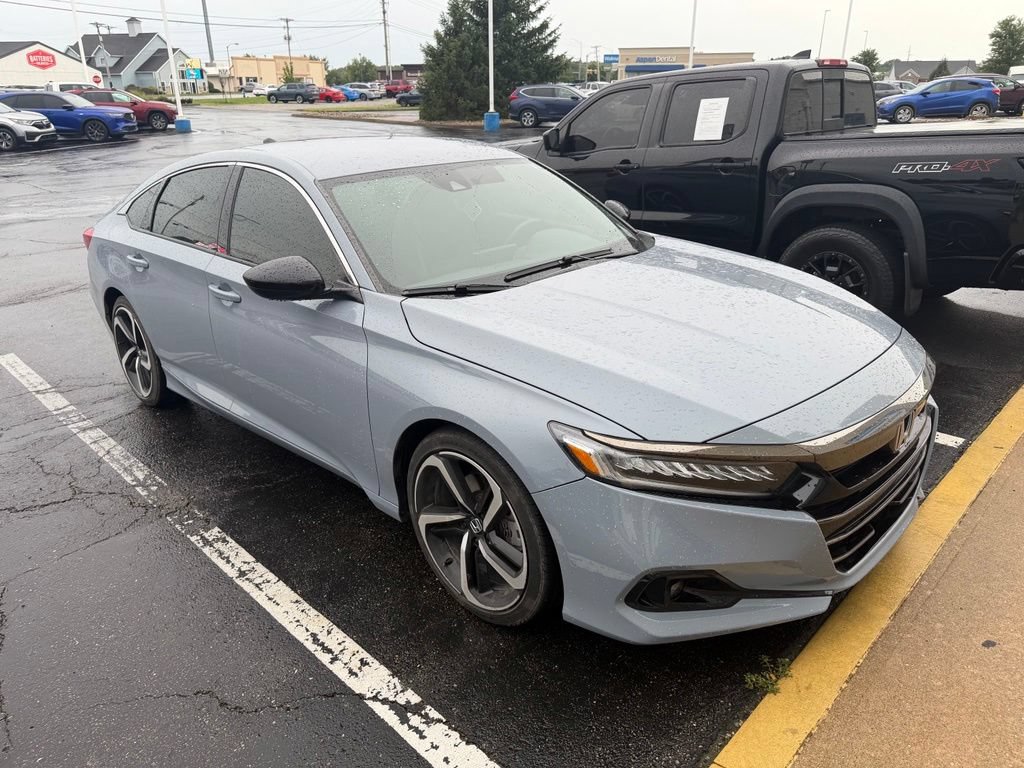 Used 2021 Honda Accord Sport image 4