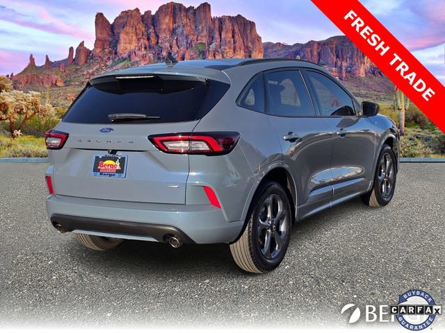 Used 2023 Ford Escape ST-Line w/ Equipment Group 301A image 8