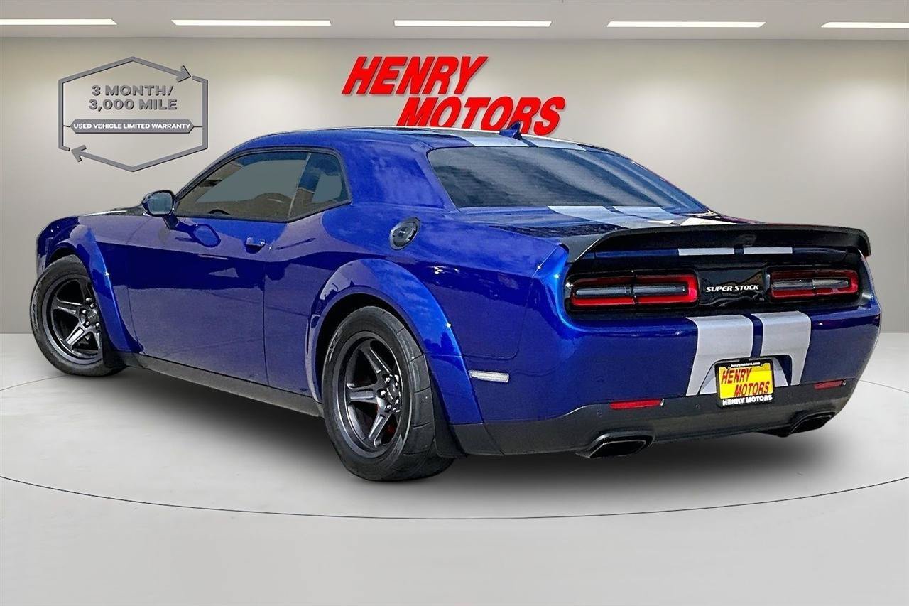 Used 2021 Dodge Challenger SRT Super Stock RWD image 4