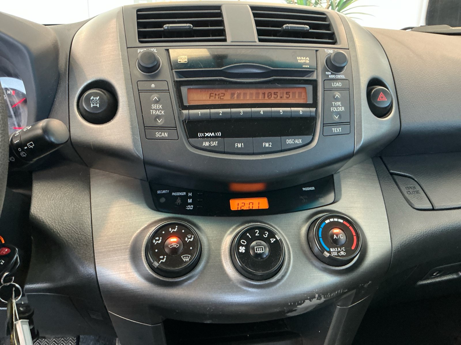 Used 2010 Toyota RAV4 Sport AWD/4WD image 27