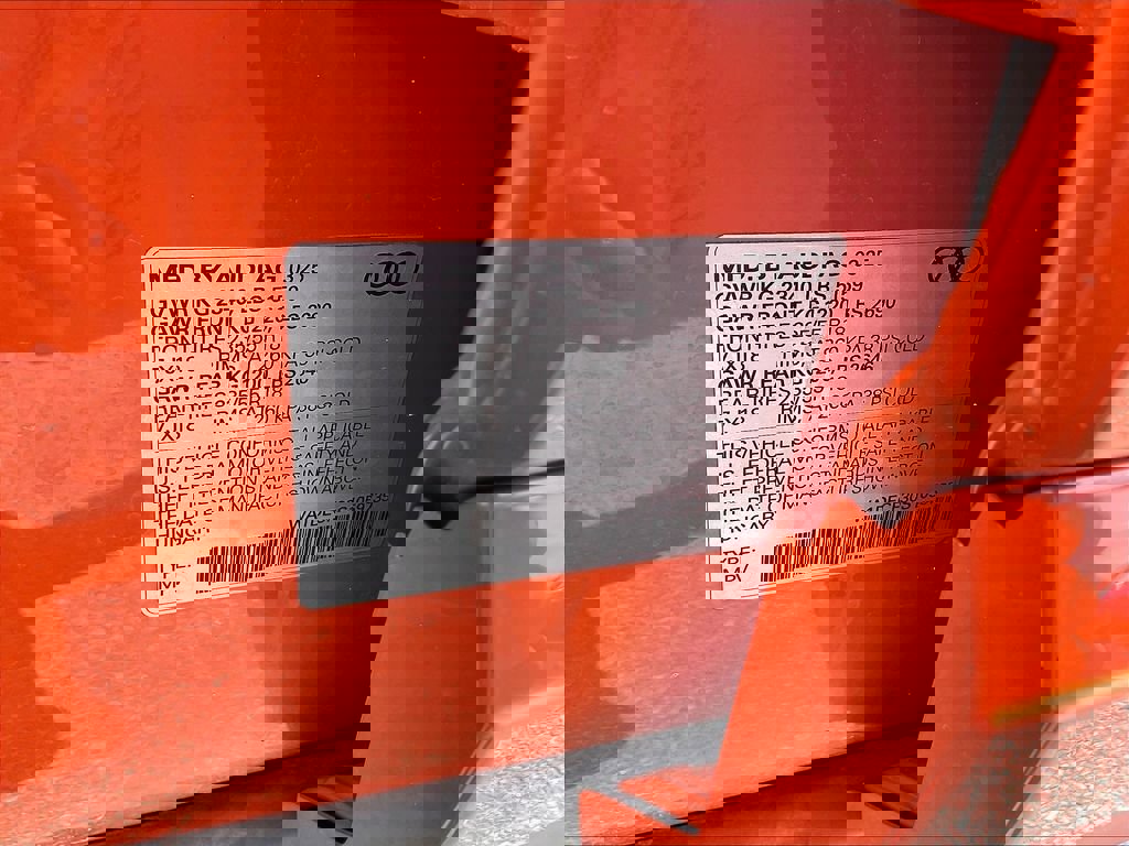 Used 2025 Audi Q3 2.0T Premium image 32