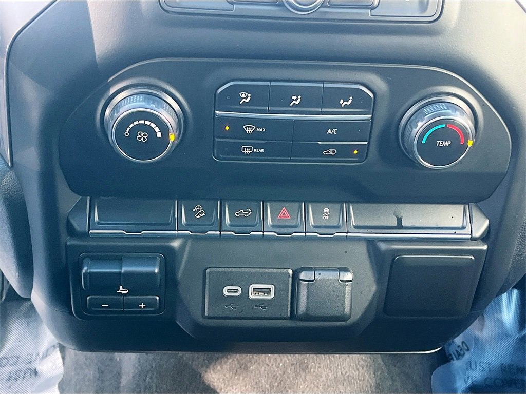 Used 2021 Chevrolet Silverado 1500 Custom Trail Boss w/ LPO, Dark Essentials Package image 16