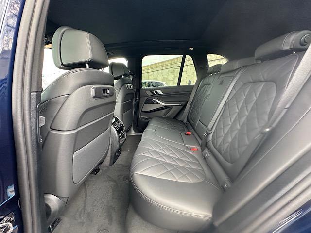New 2026 BMW X5 xDrive50e AWD/4WD image 5