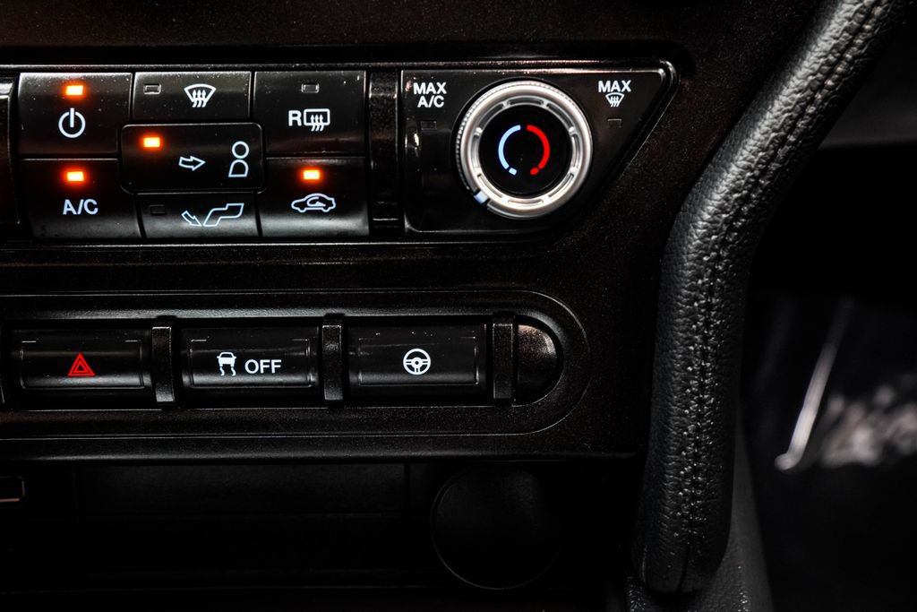 Used 2021 Ford Mustang GT RWD image 24