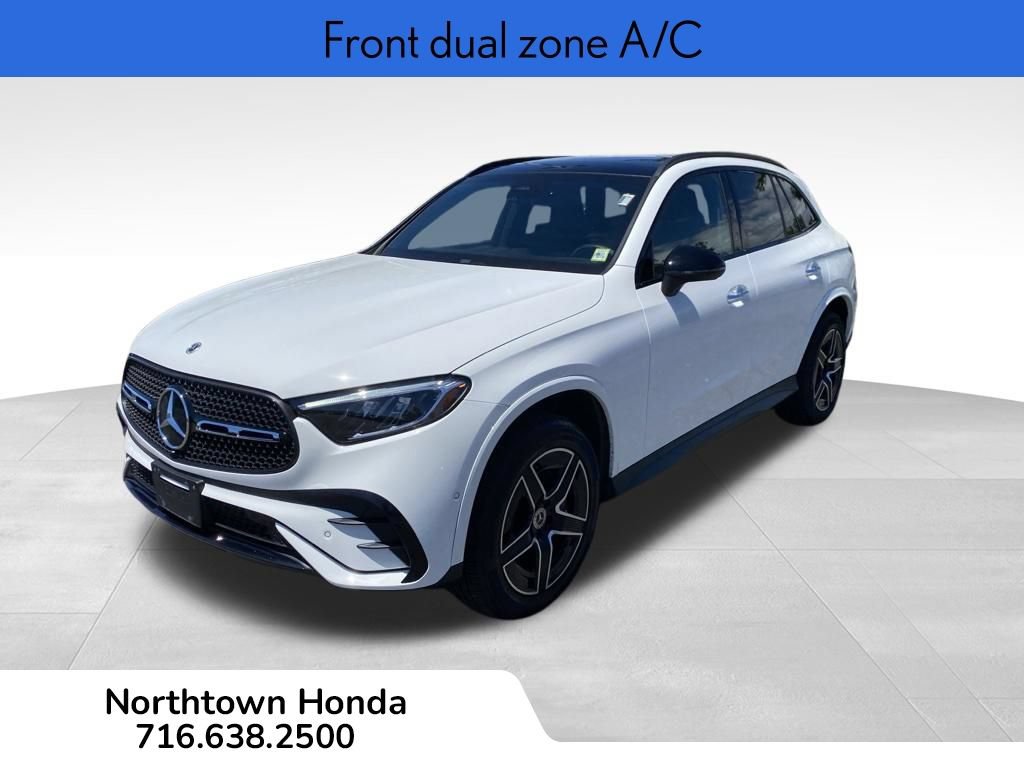 Used 2023 Mercedes-Benz GLC 300 4MATIC image 5