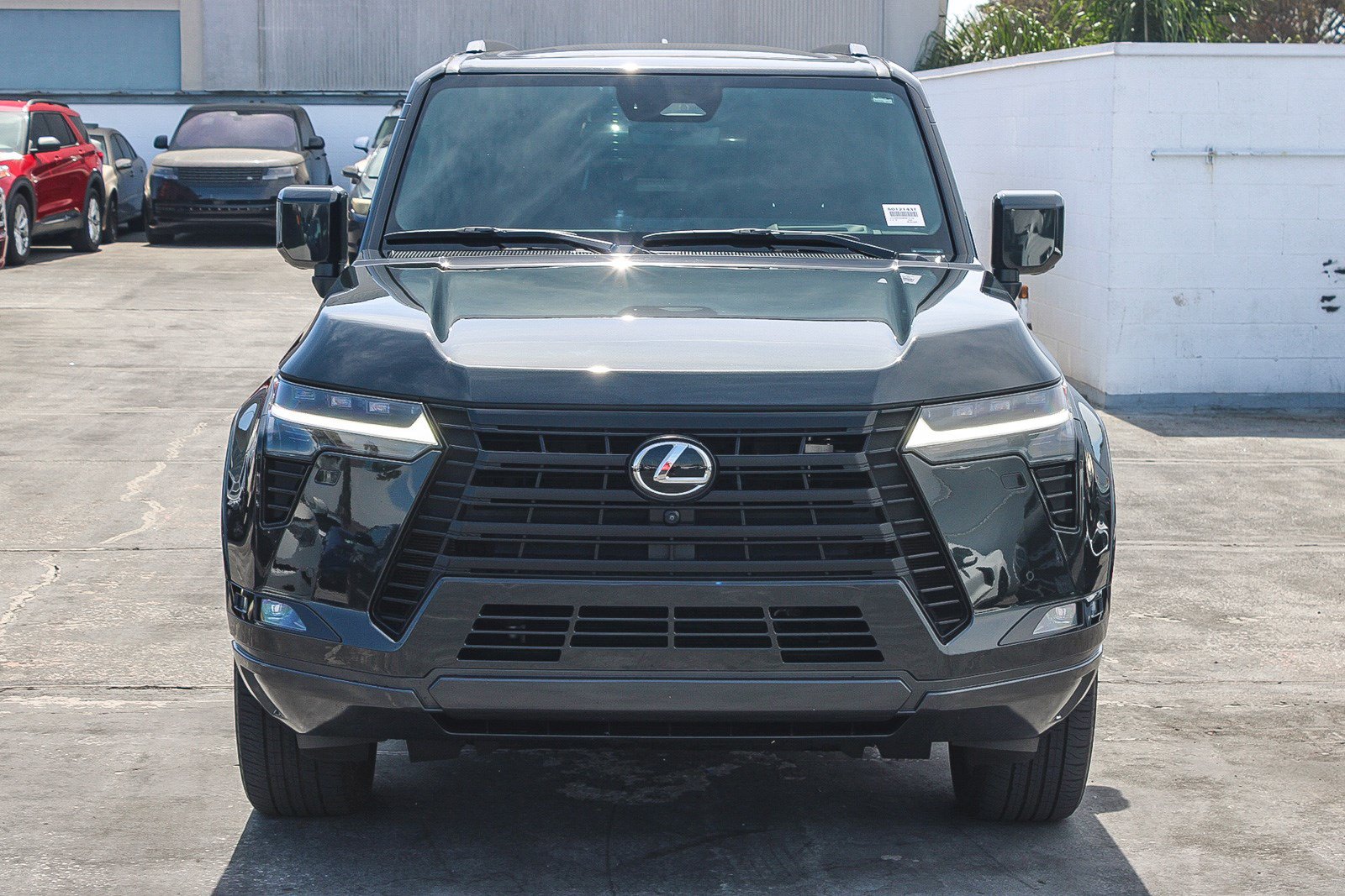 Used 2024 Lexus GX 550 w/ Cold Area Package AWD/4WD image 2