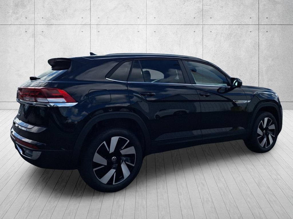 New 2026 Volkswagen Atlas Cross Sport SE FWD image 5