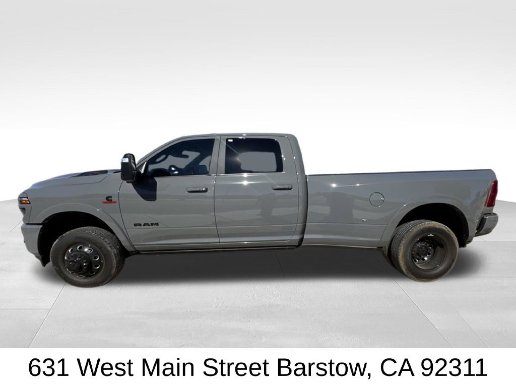 Used 2025 RAM 3500 Limited AWD/4WD image 7