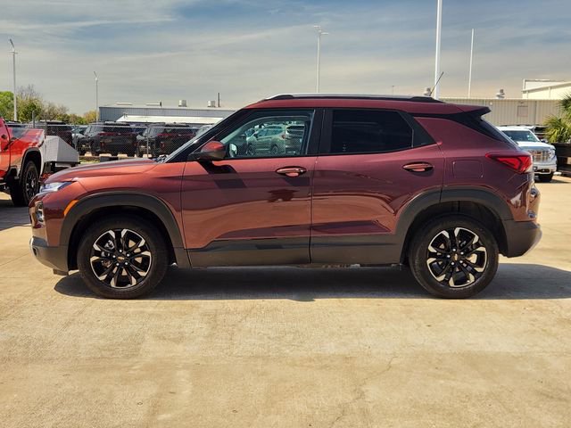 Used 2022 Chevrolet TrailBlazer LT w/ Convenience Package image 4