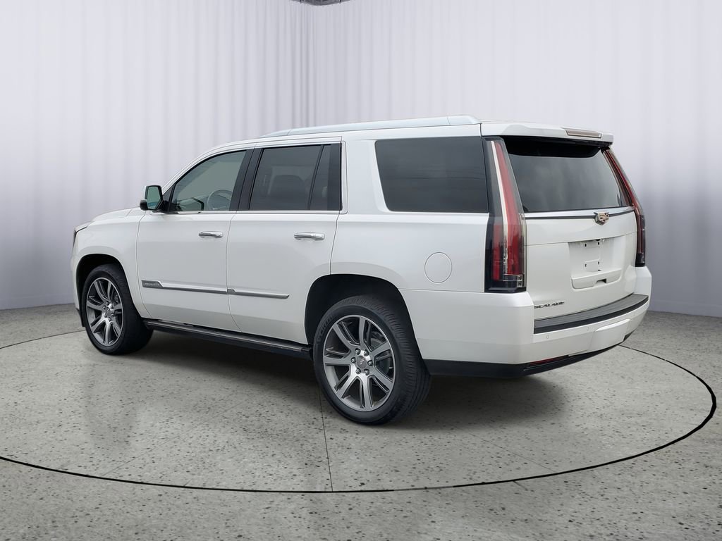 Used 2016 Cadillac Escalade Premium image 4