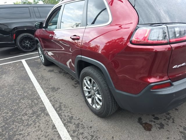 Used 2019 Jeep Cherokee Latitude Plus AWD/4WD image 18