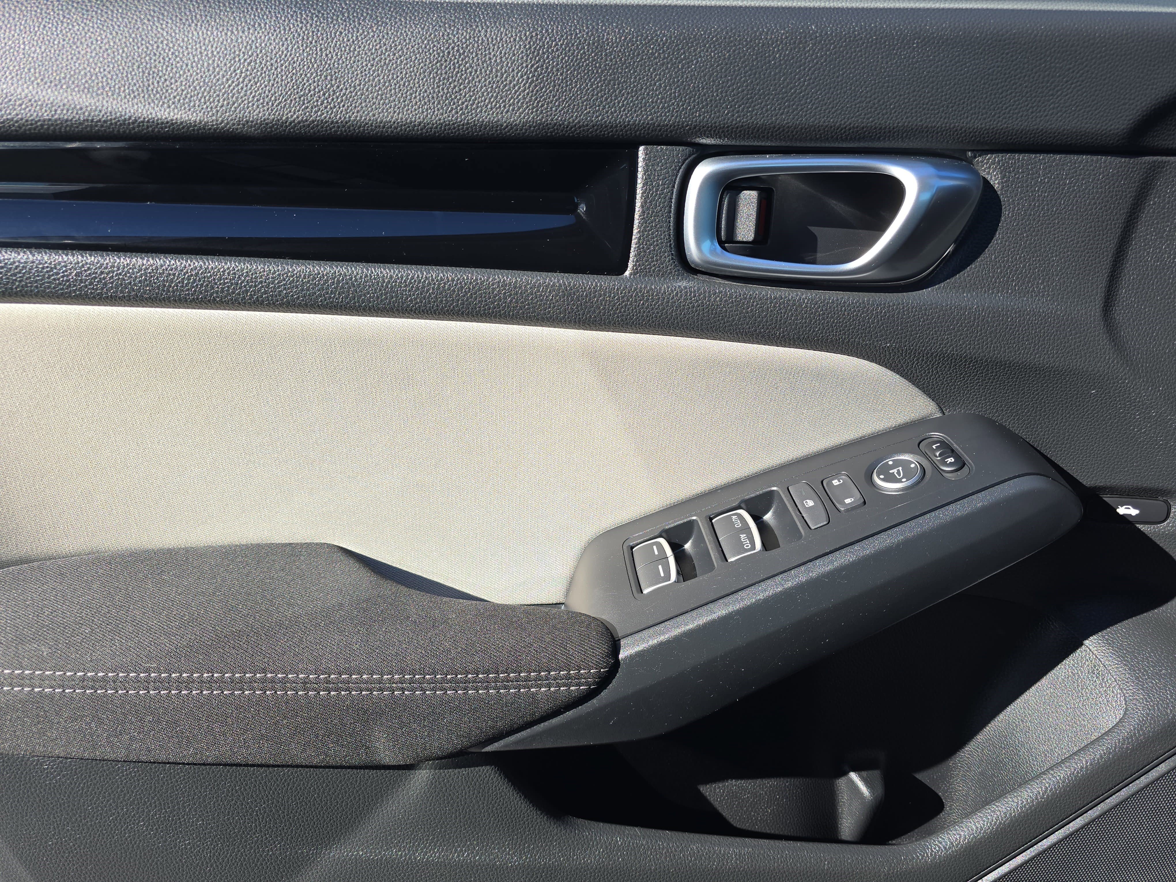 Certified 2024 Honda Civic EX image 23