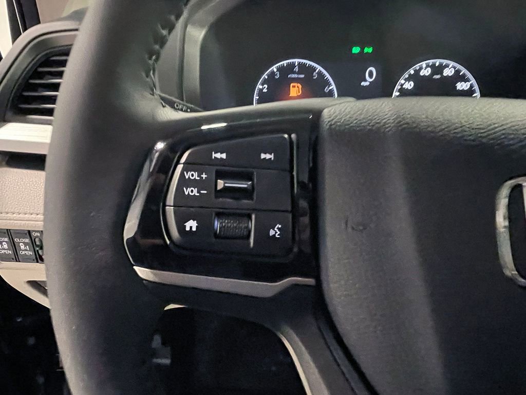 Used 2026 Honda Odyssey EX-L image 39