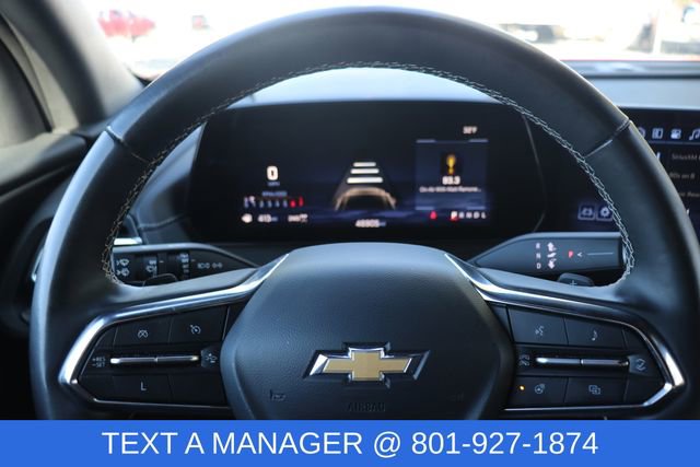 Used 2025 Chevrolet Traverse LT image 23