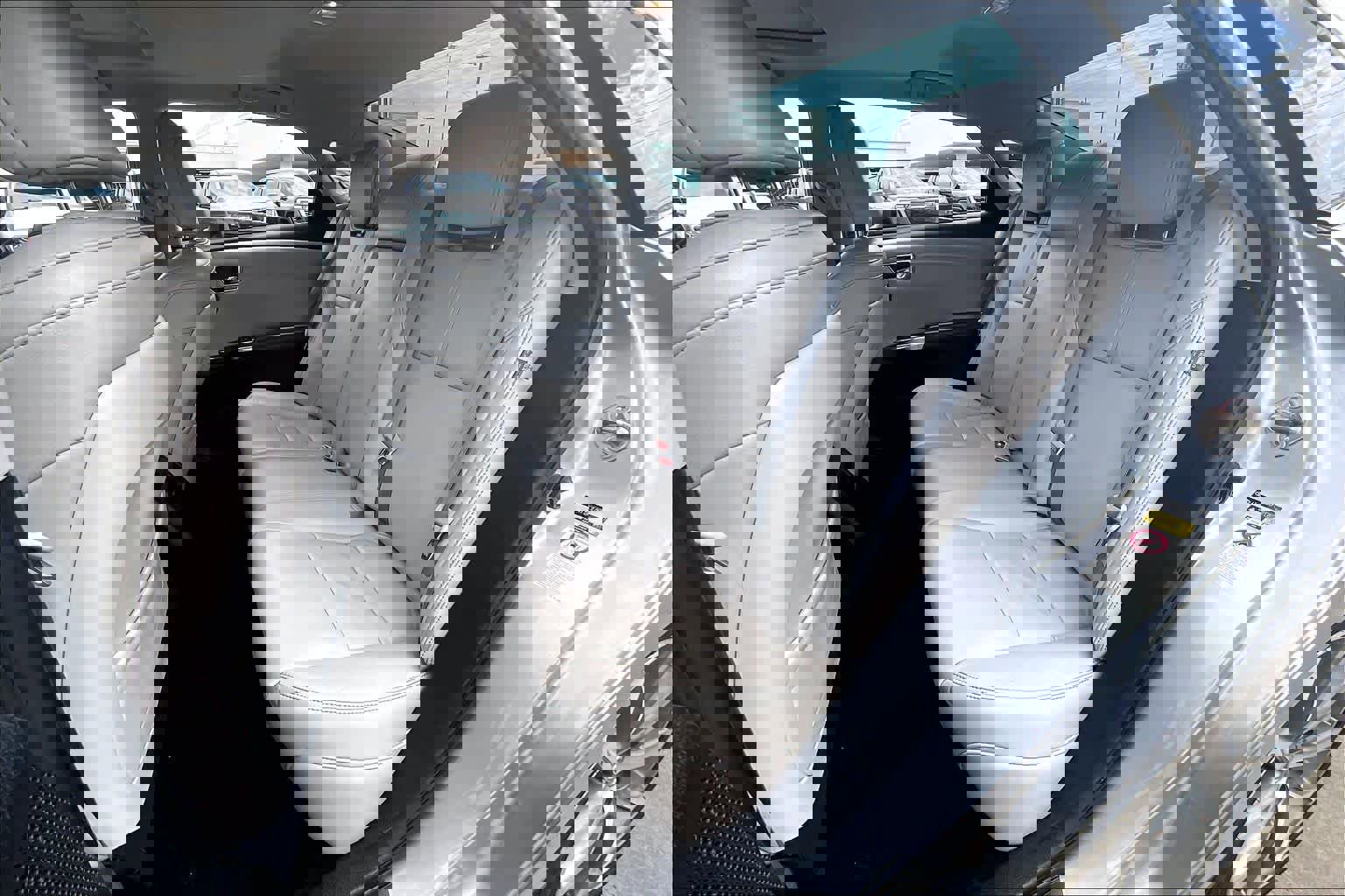 Used 2015 Toyota Avalon XLE Touring image 21