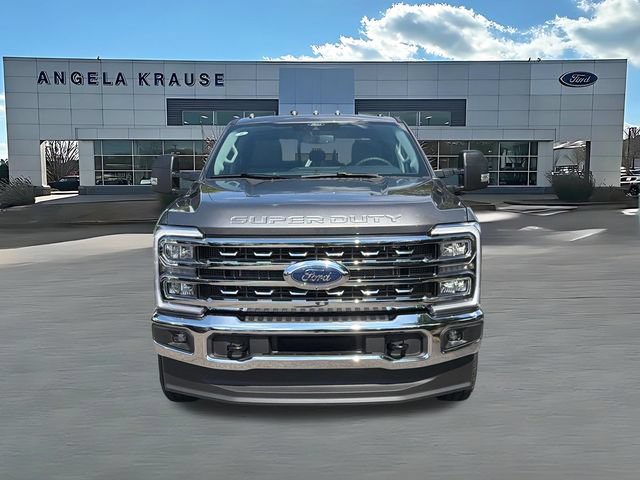 New 2026 Ford F250 XLT w/ XLT Premium Package AWD/4WD image 2